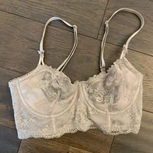 3/30$ bundle! Victoria’s Secret grey lace bralette